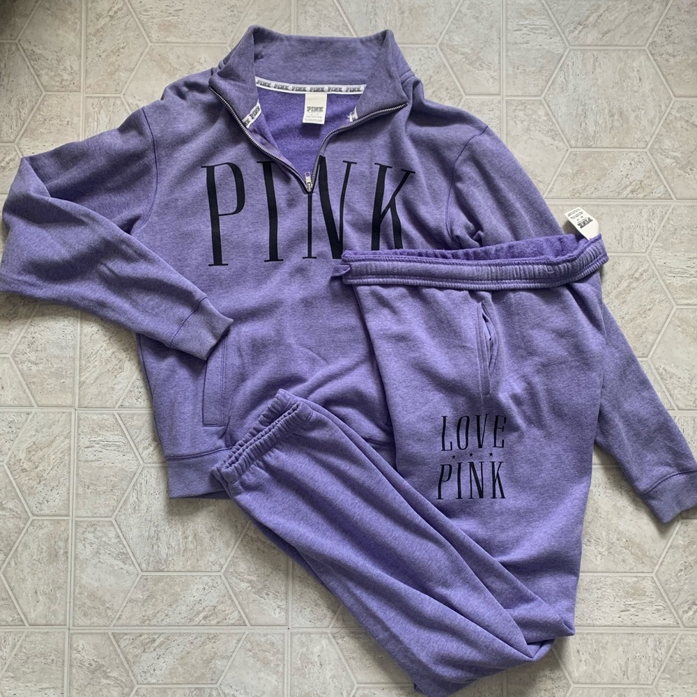 NWOT PINK Sweats